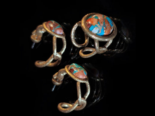 Echoes of Blue: The Vintage Jewelry Set That Speaks in Color and Craft