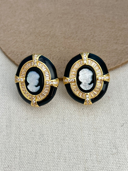 Cameo Earring
